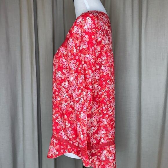 GAP Red Floral 3/4 Sleeve Crew Neck Top Sz Small NWOT - Picture 3 of 6